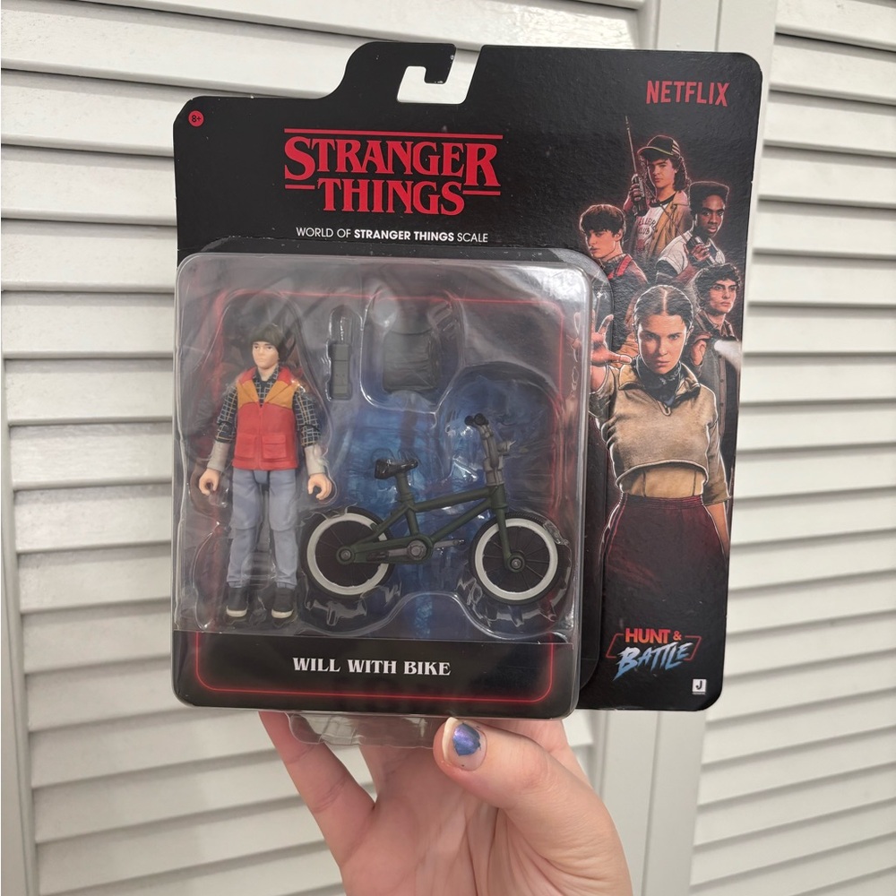Stranger Things Will with Bike Action Figure BN - Picture 10 of 10